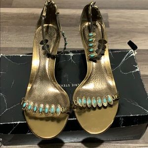 Valerie stevens heels.